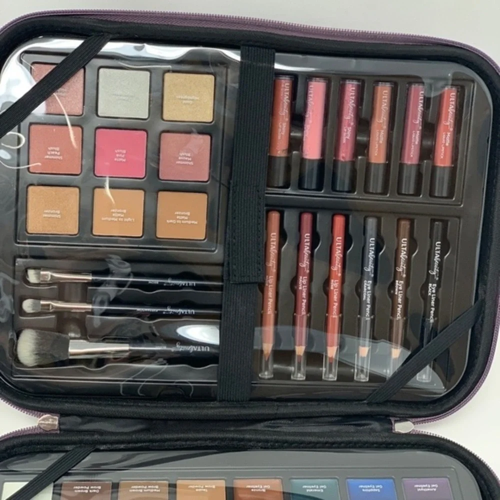 HP ☺️Ulta beauty glamour on the go 95 piece makeup kit